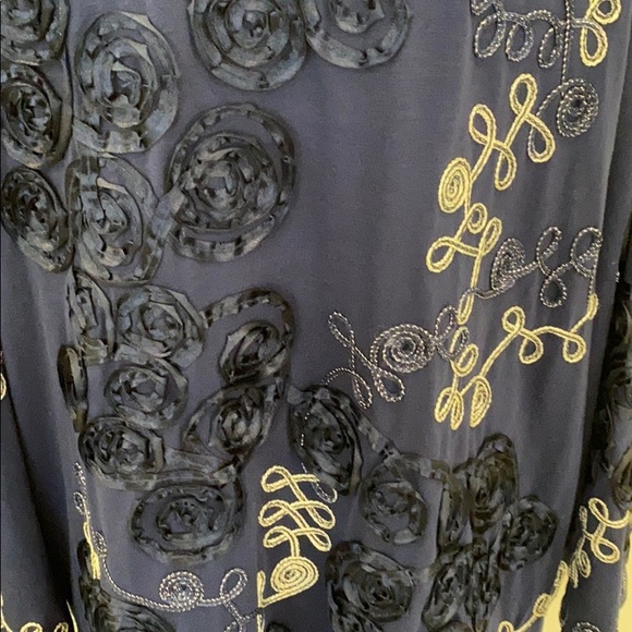 Once Again Blue Embellished Tunic size 3X - Picture 5 of 10